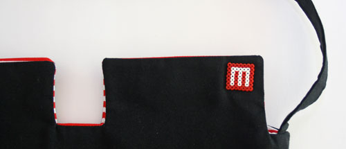 Klein_schwarzrot_M_w